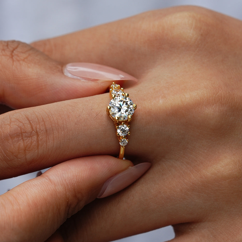 Willow Ring Moissanite